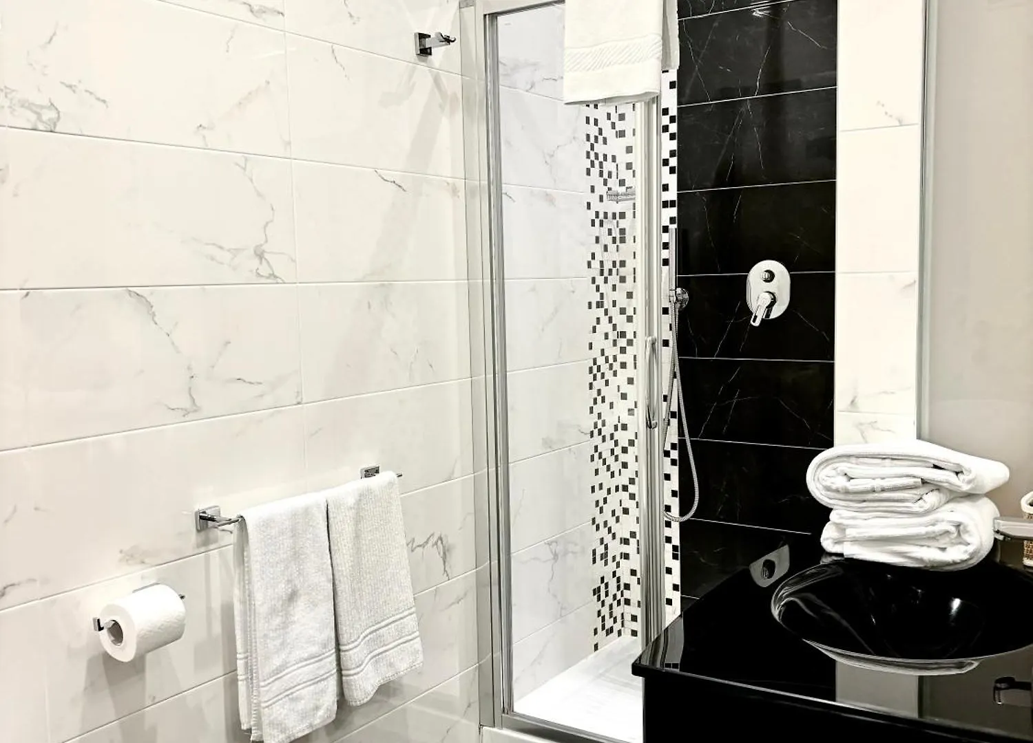 Les Suites Bari Italian Excellence Bed And Breakfast 0*,