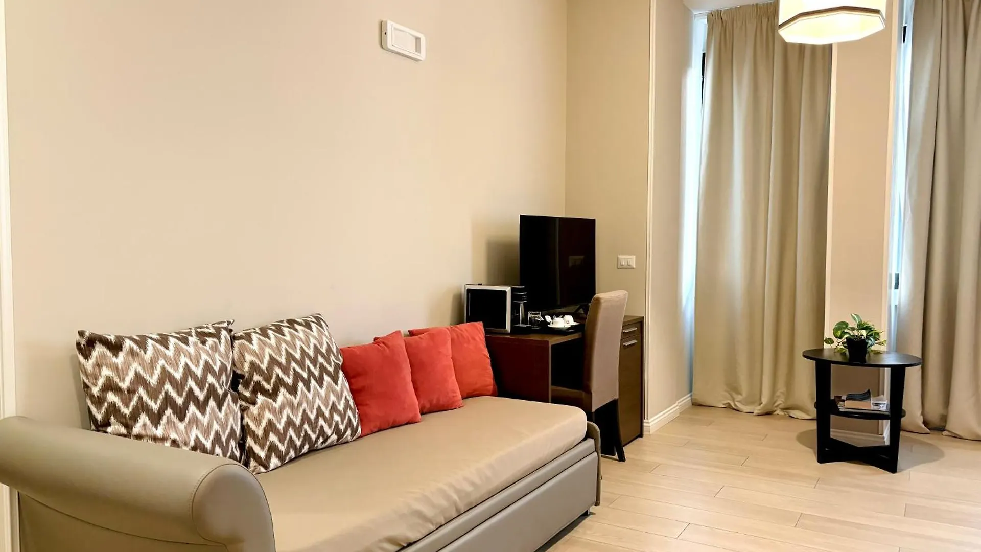 Les Suites Bari Italian Excellence Bed And Breakfast Włochy
